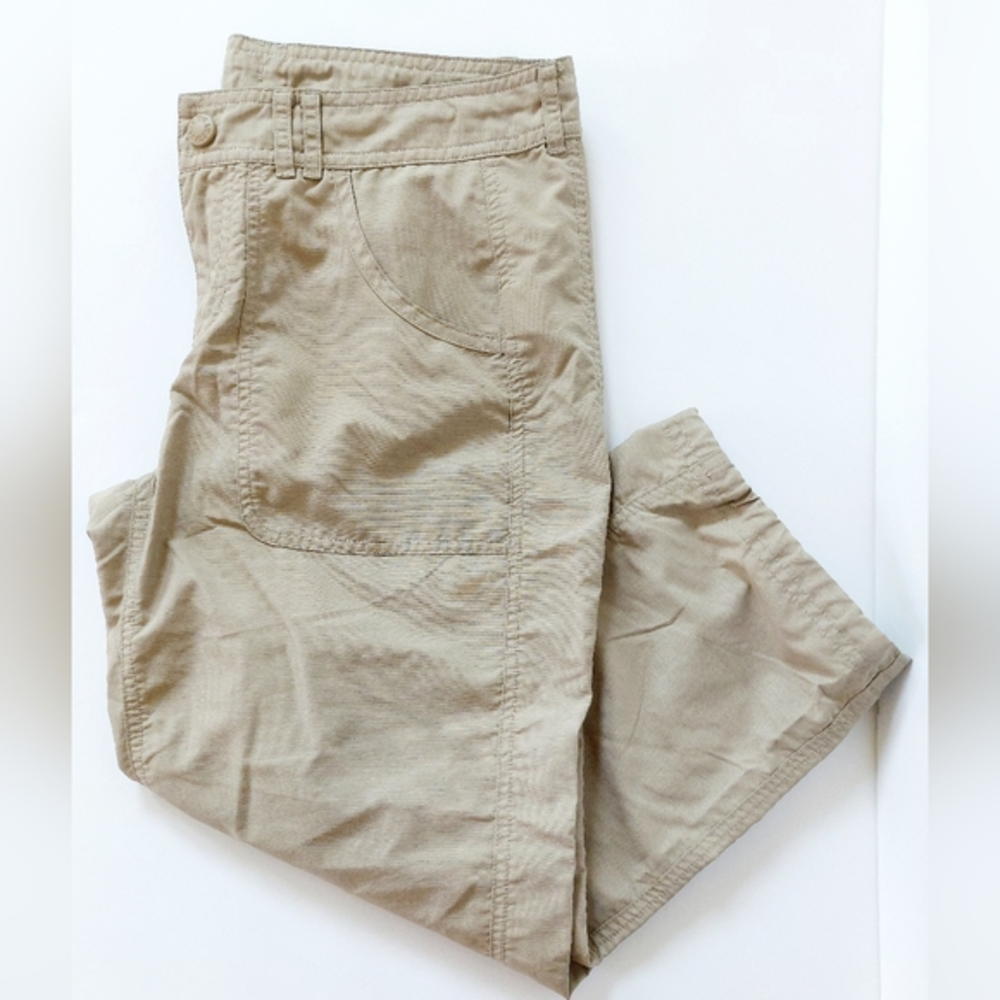 Horizon 2.0 Khaki Hiking Capris North Face size 6 UPF50‎ water resistant